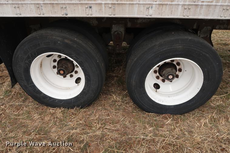 image for item DG3391 1998 Kidron 42RTPUIASW102-SP refrigerated van trailer