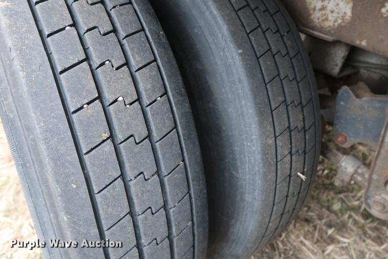 image for item DG3391 1998 Kidron 42RTPUIASW102-SP refrigerated van trailer