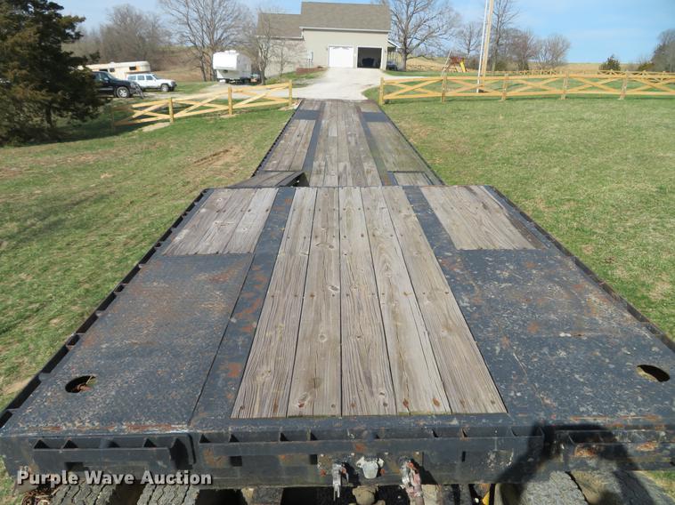 image for item DG3942 2001 Tarasport drop deck equipment trailer