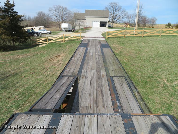 image for item DG3942 2001 Tarasport drop deck equipment trailer