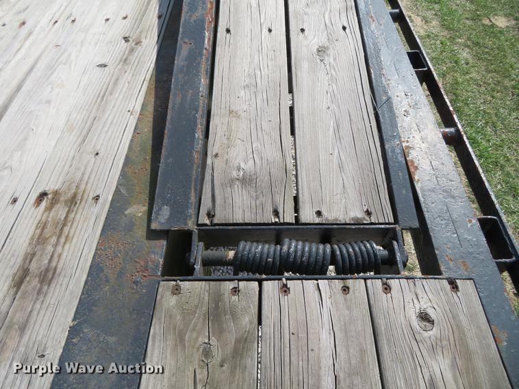 image for item DG3942 2001 Tarasport drop deck equipment trailer