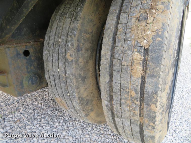 image for item DG3942 2001 Tarasport drop deck equipment trailer