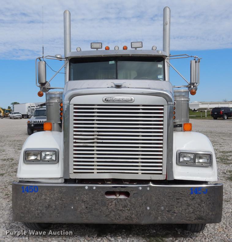 image for item DK9811 1999 Freightliner FLD120 semi truck
