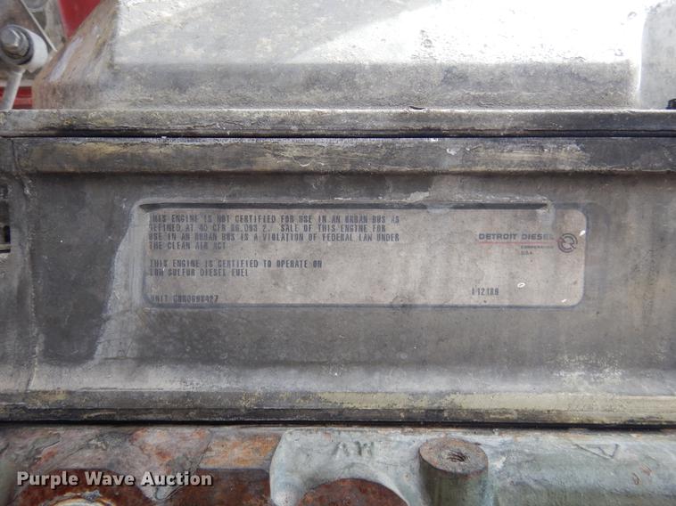 image for item DK9811 1999 Freightliner FLD120 semi truck