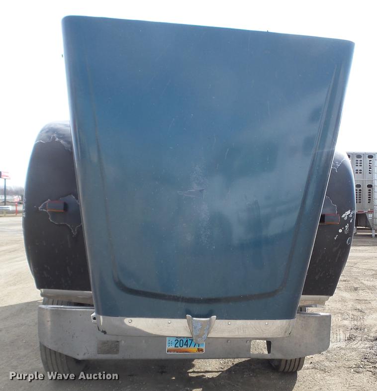 image for item EJ9048 1997 Freightliner Classic XL semi truck