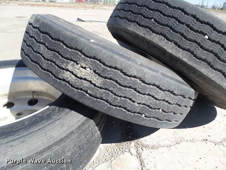 image for item EM9142 (4) 11R24.5 re-capped tires and wheels
