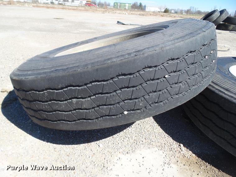 image for item EM9142 (4) 11R24.5 re-capped tires and wheels