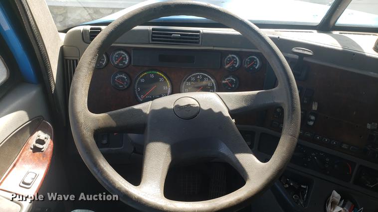 image for item EN9876 2004 Freightliner Century Class ST120 semi truck