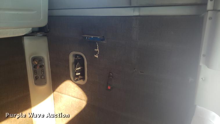 image for item EN9876 2004 Freightliner Century Class ST120 semi truck