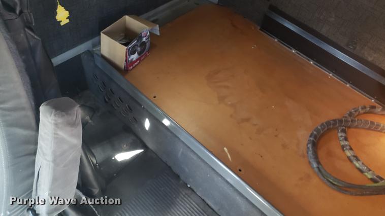 image for item EN9876 2004 Freightliner Century Class ST120 semi truck