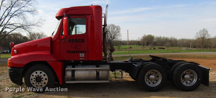 image for item FJ9636 1998 Freightliner Century Class semi truck