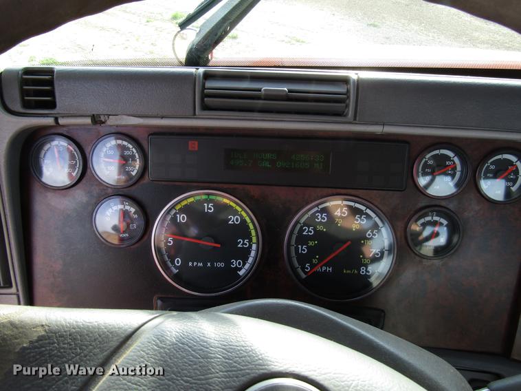 image for item FJ9636 1998 Freightliner Century Class semi truck