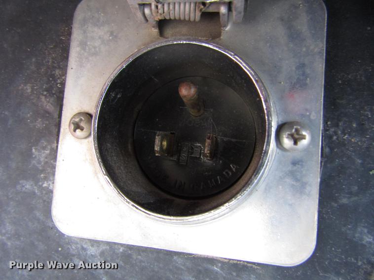 image for item FJ9636 1998 Freightliner Century Class semi truck