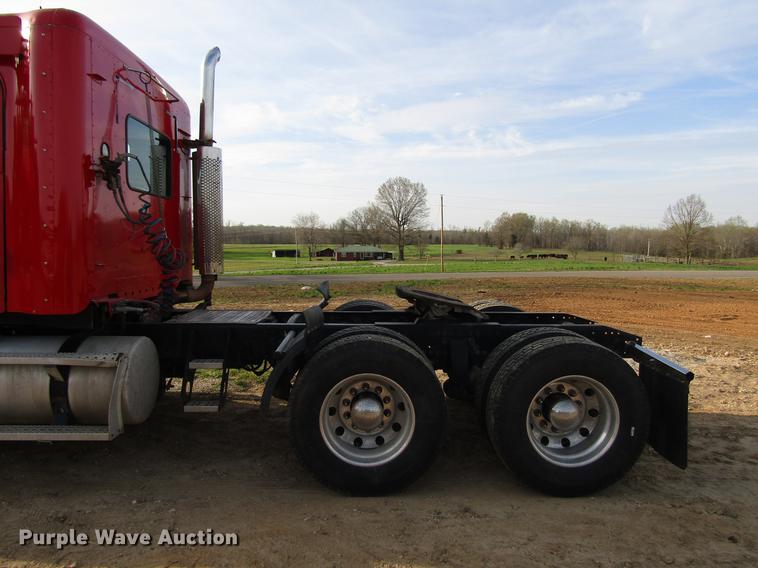image for item FJ9636 1998 Freightliner Century Class semi truck