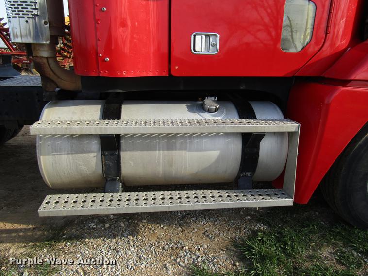 image for item FJ9636 1998 Freightliner Century Class semi truck