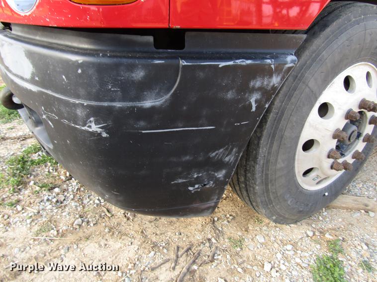 image for item FJ9636 1998 Freightliner Century Class semi truck