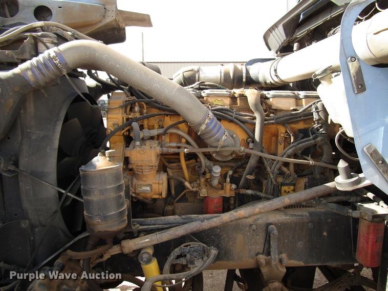 image for item FJ9646 2007 Kenworth W900 semi truck