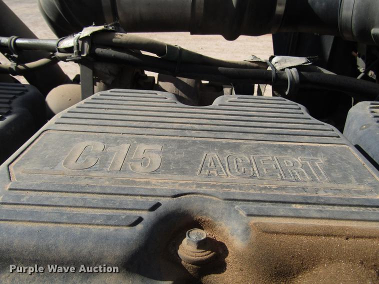 image for item FJ9646 2007 Kenworth W900 semi truck