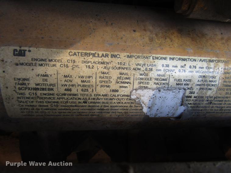 image for item FJ9646 2007 Kenworth W900 semi truck