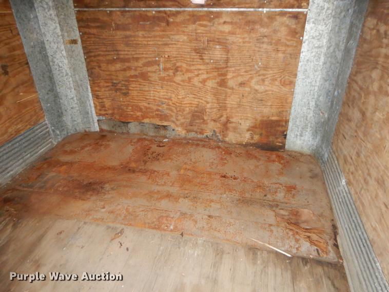 image for item FQ9675 1992 Lufkin dry van trailer