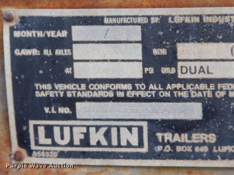 image for item FQ9675 1992 Lufkin dry van trailer