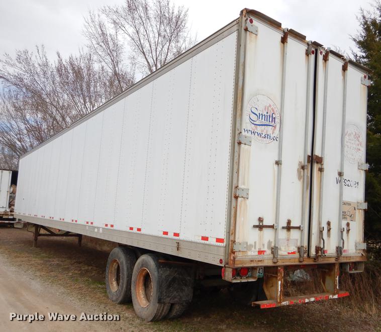 image for item FQ9677 1992 Fruehauf dry van trailer