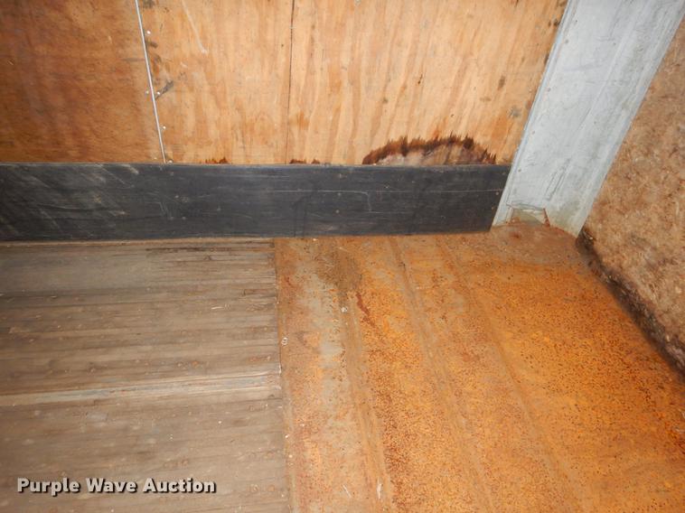 image for item FQ9677 1992 Fruehauf dry van trailer