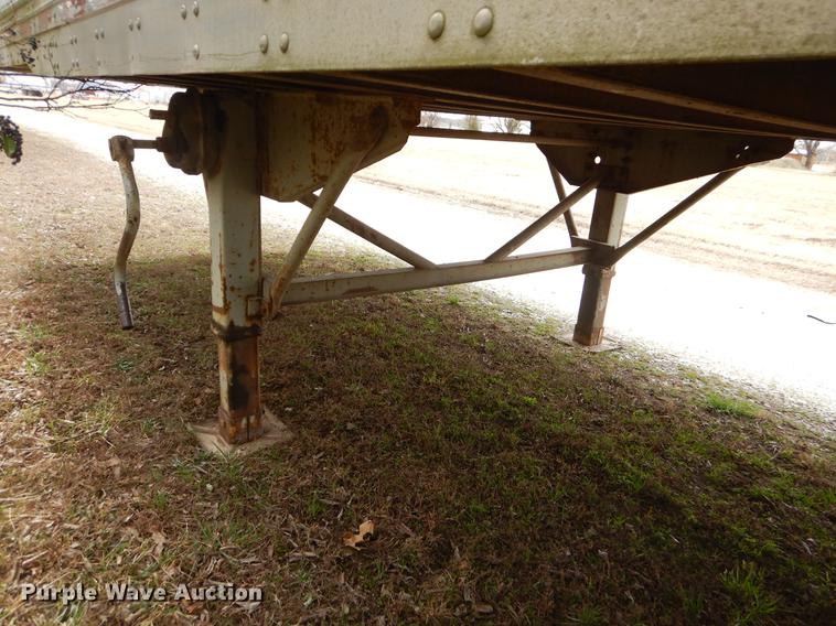 image for item FQ9679 1995 Trailmobile dry van Trailer