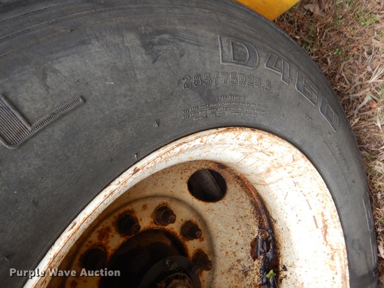 image for item FQ9679 1995 Trailmobile dry van Trailer