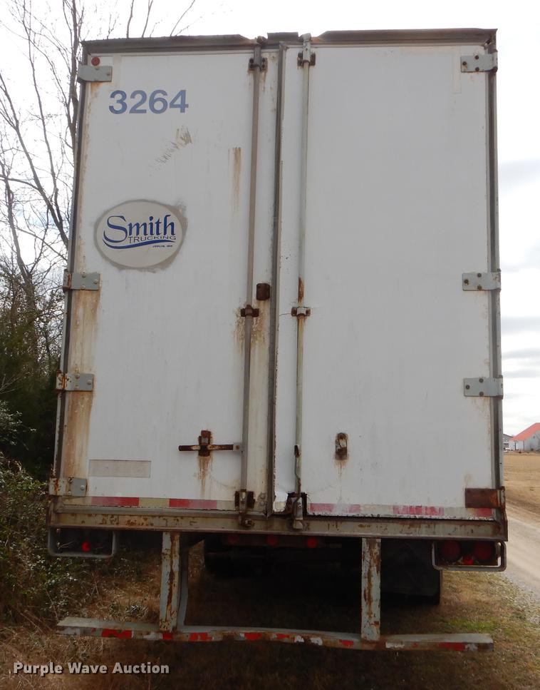 image for item FQ9680 1992 Fruehauf dry van trailer