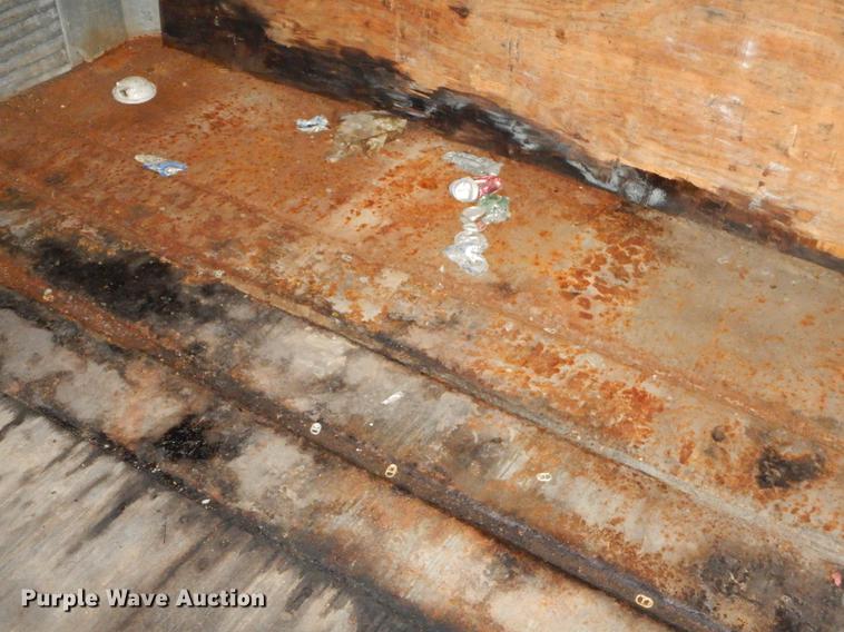 image for item FQ9680 1992 Fruehauf dry van trailer