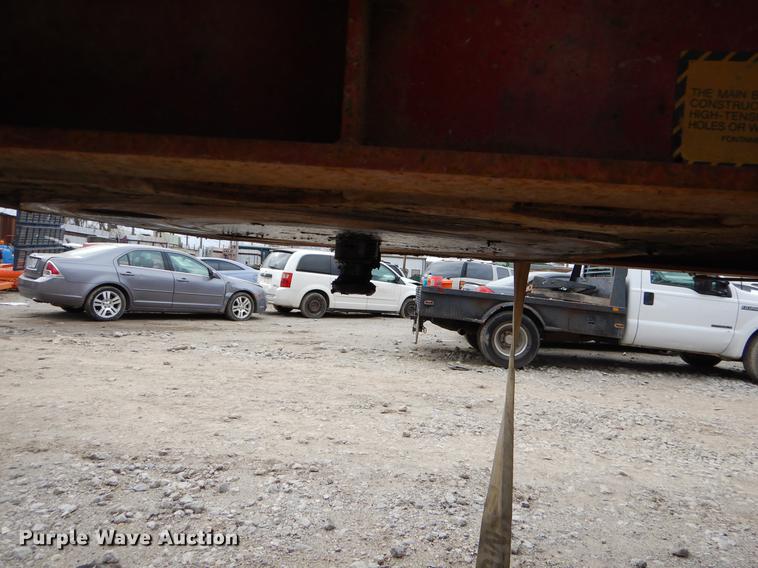 image for item FQ9690 1993 Fontaine MDFT5V3048AWK drop deck trailer