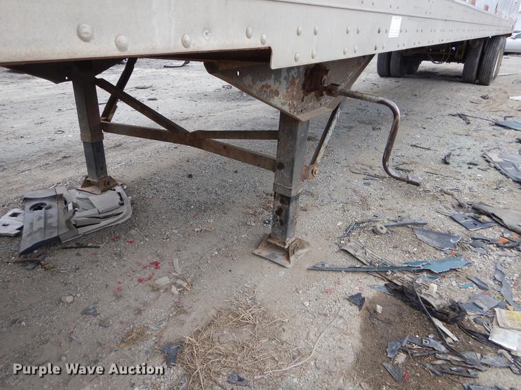 image for item FQ9693 1992 Lufkin TFY1PSY dry van trailer