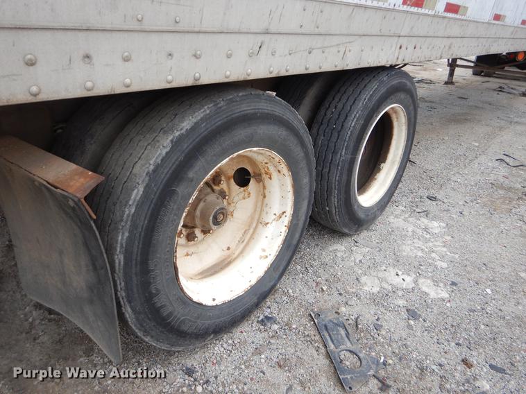 image for item FQ9693 1992 Lufkin TFY1PSY dry van trailer