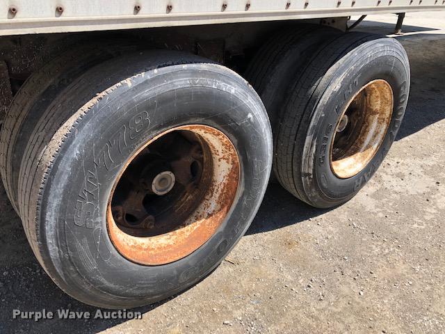 image for item G1675 1992 Wabash dry van trailer
