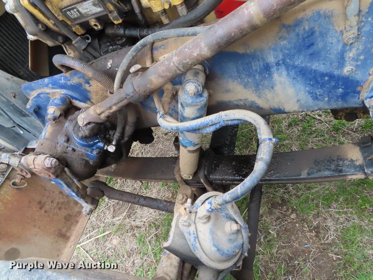 image for item L1480 1996 Peterbilt 379 semi truck