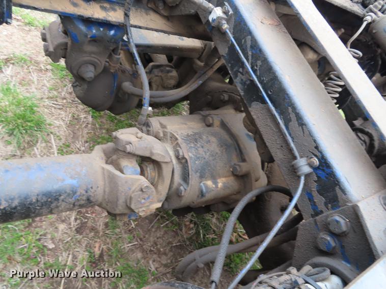 image for item L1480 1996 Peterbilt 379 semi truck