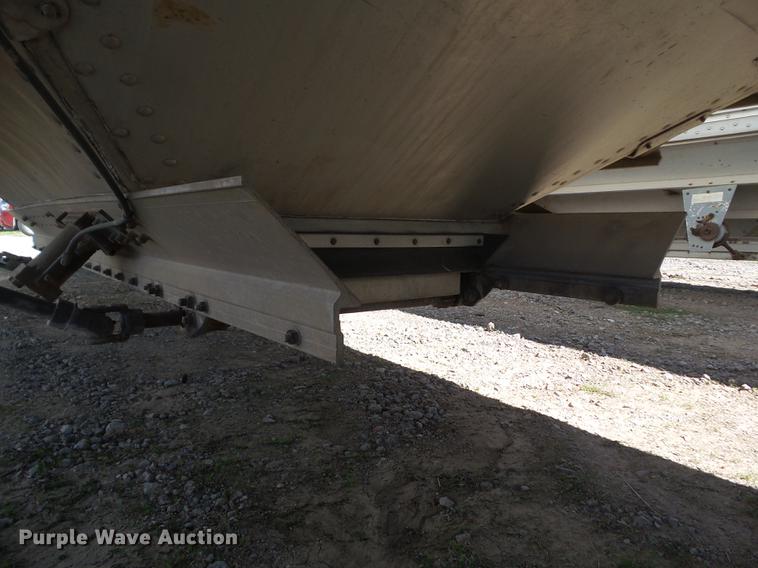 image for item L5747 2006 Timpte double hopper bottom grain trailer