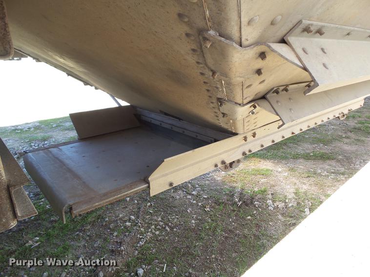 image for item L5747 2006 Timpte double hopper bottom grain trailer