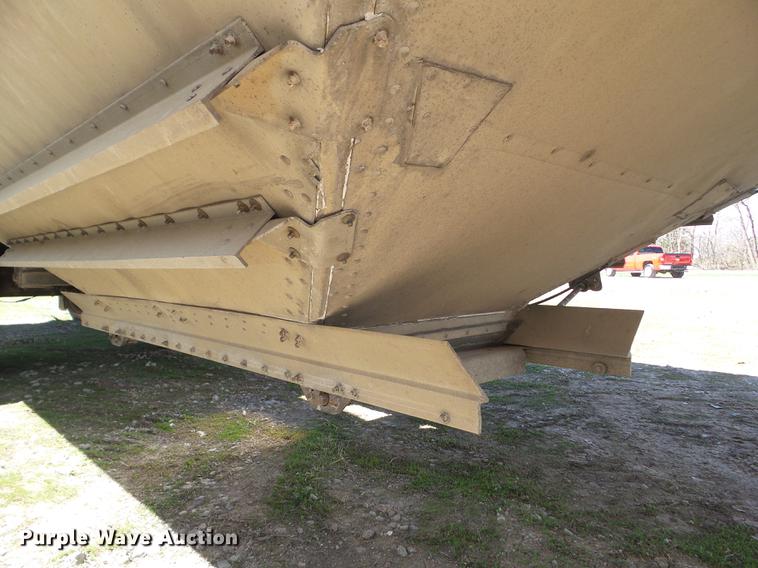image for item L5747 2006 Timpte double hopper bottom grain trailer