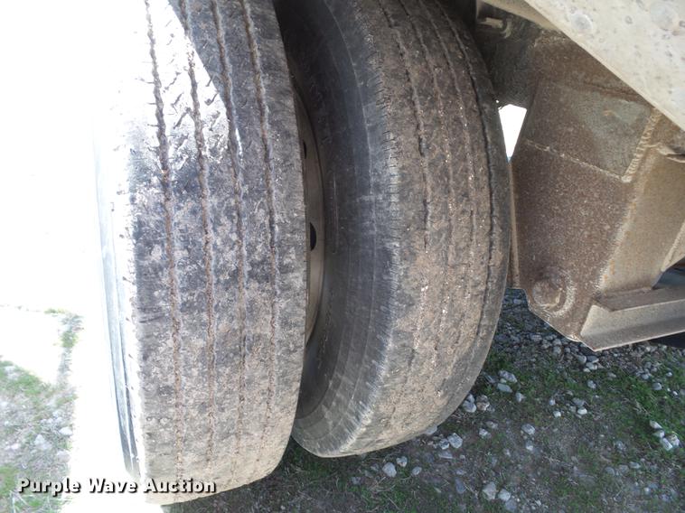 image for item L5747 2006 Timpte double hopper bottom grain trailer