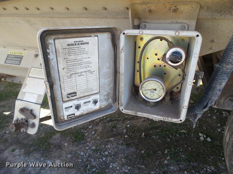 image for item L5747 2006 Timpte double hopper bottom grain trailer