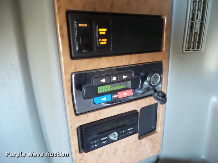 image for item L5748 2013 International ProStar semi truck