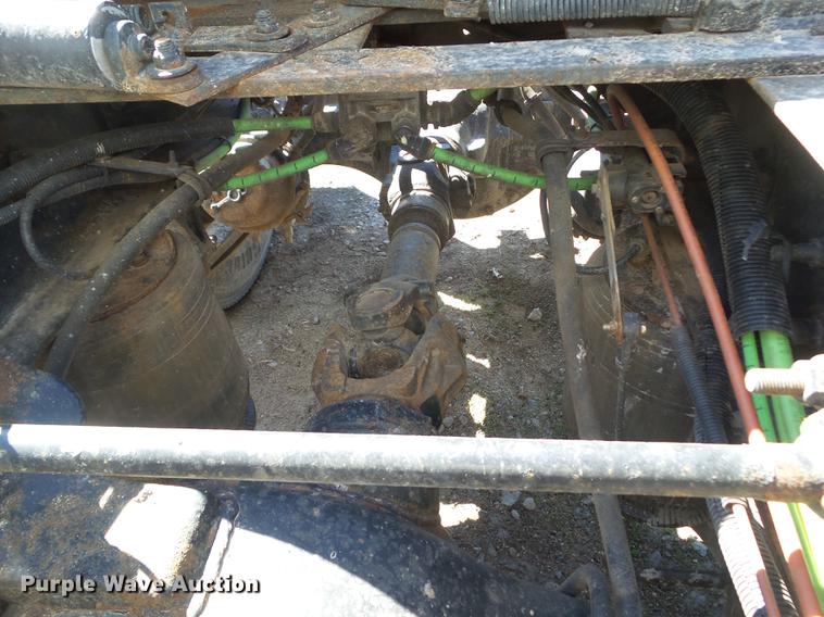 image for item L5748 2013 International ProStar semi truck