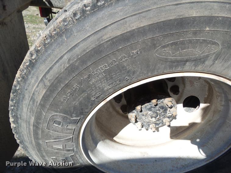 image for item L5748 2013 International ProStar semi truck