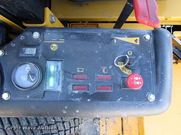 image for item DB6768 Hustler 928663 lawn mower