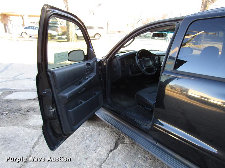 image for item DB6774 2003 Dodge Durango SUV