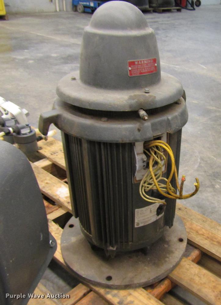 image for item DB6776 US Electric F405A electric motor