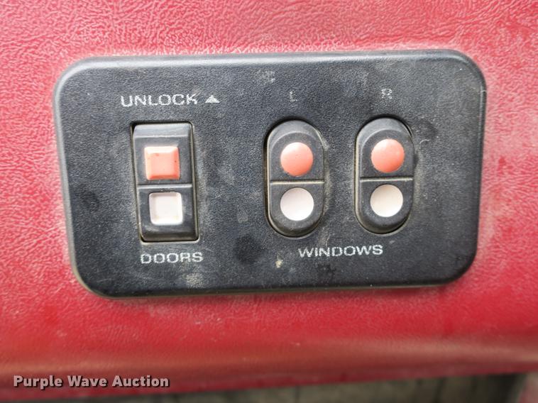 image for item DB8824 1991 Ford F250 pickup truck