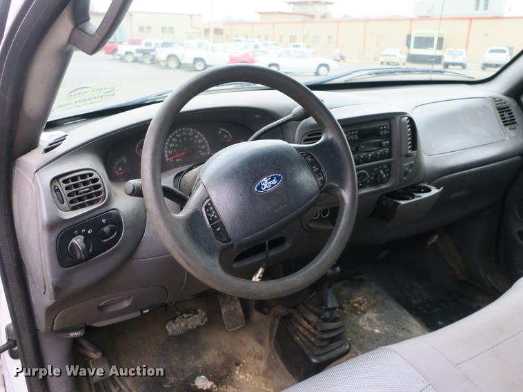 image for item DB8826 2003 Ford F150 SuperCab pickup truck